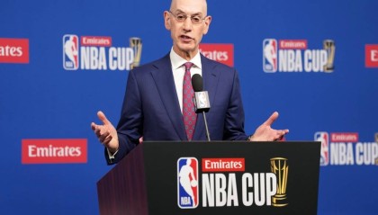 萧华：希望勒布朗尽快决定 联盟需要制定赛程